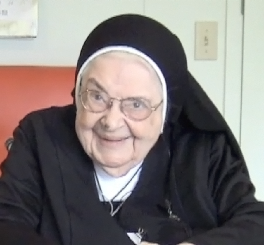 Administrative practices of the Congrégation de Notre-Dame - Bureau des études: interview with Sister Rolande Savoie