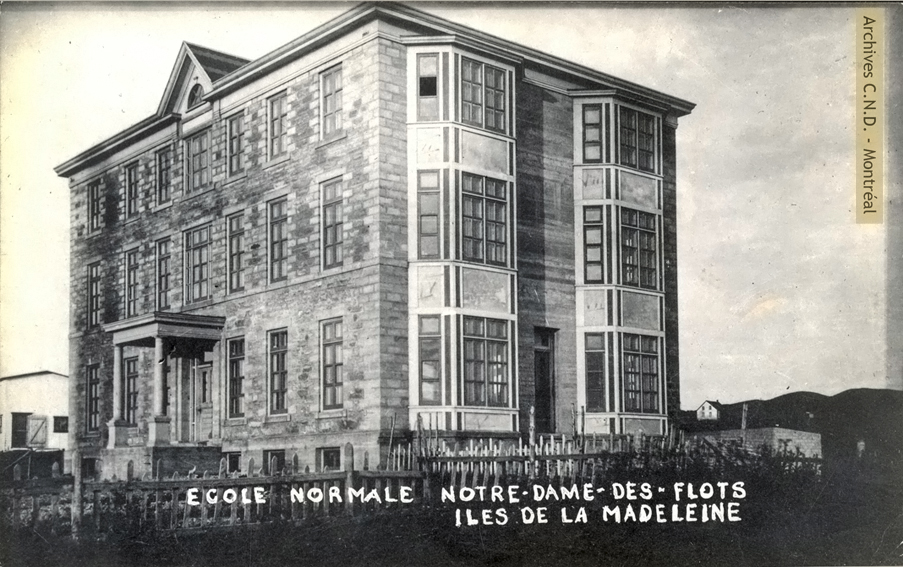 Vue extérieure - École normale Notre-Dame-des-Flots