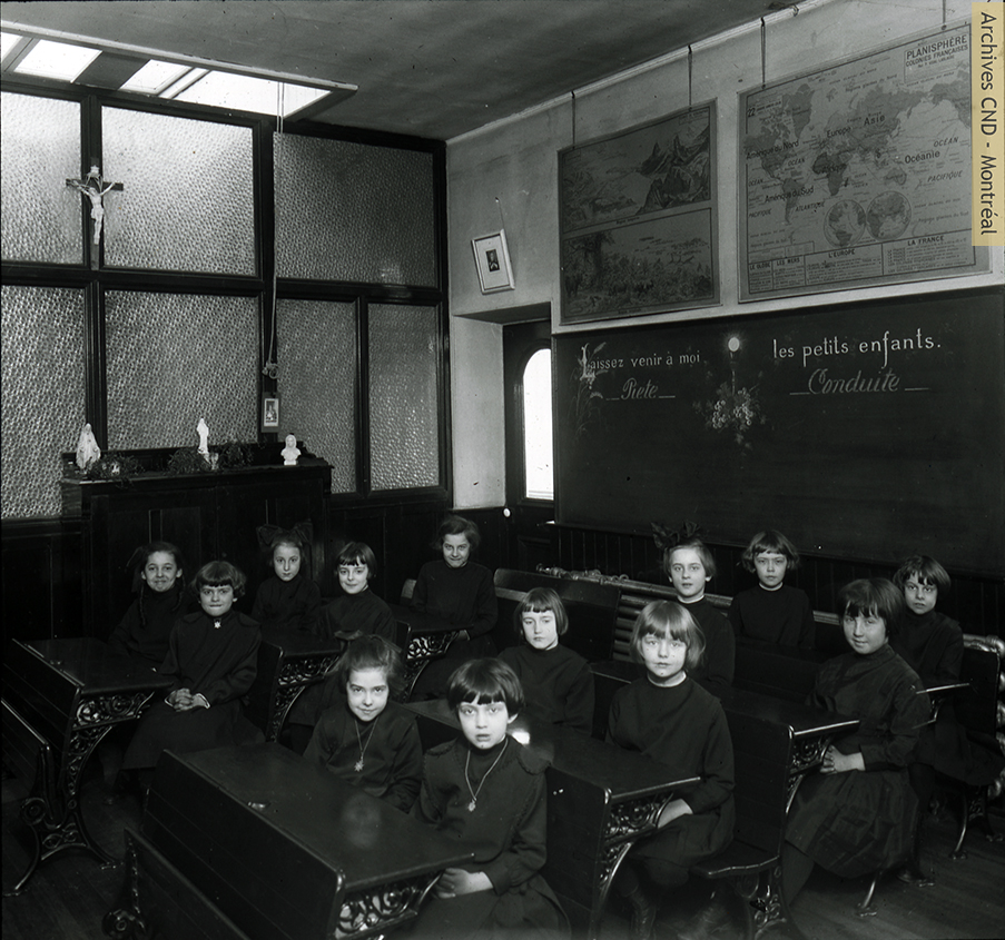 Une classe de petites à l'académie Saint-Urbain