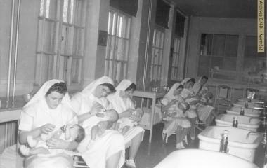 Class in infant care at Institut familial Notre-Dame-de-Bonheur