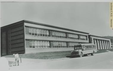 Vista exterior - École Notre-Dame-des-Écoles