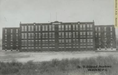 Vue extérieure - École Sainte-Jeanne-d'Arc / Saint-Willibrord Academy